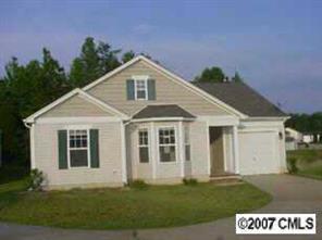 6504 Wandering Creek Dr., Charlotte, NC 28216