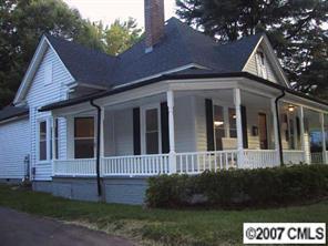 527 Alexander St., Statesville, NC 28677