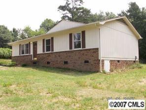 708 Ashe Pl., Belmont, NC 28012