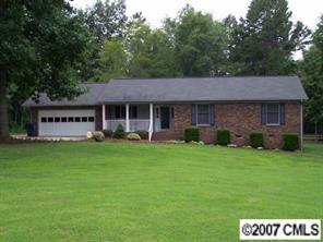 6743 Bealgray Rd., Kannapolis, NC 28081