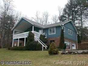 208 Merriwood Lane, Hendersonville, NC 28791