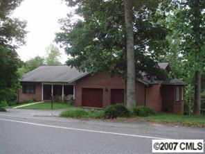 7396 Woodland Hills Rd., Hickory, NC 28602
