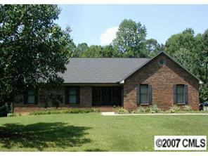 130 Harry Robinson St., Dallas, NC 28034