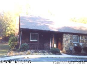 17 Loganwood Ln., Etowah, NC 28729