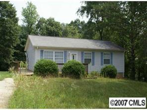 2697 Tumbleweed Dr., Lenoir, NC 28645