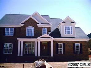 111 Oxford Dr., Mooresville, NC 28115