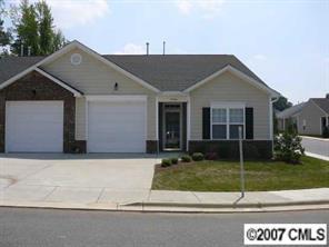 5704 Bradford Lake Ln. #-, Charlotte, NC 28269