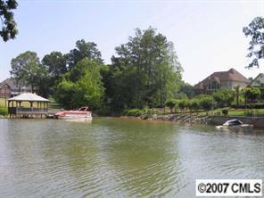 301 Knoxview Ln., Mooresville, NC 28117