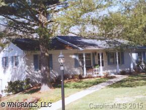 105 Shannon Road, Hendersonville, NC 28791