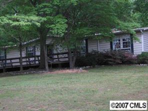 6888 Summerhill Dr., Sherrills Ford, NC 28037