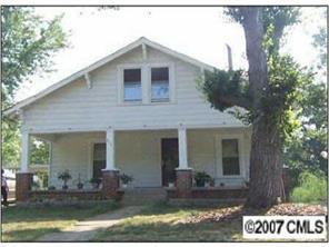 217 NW 32nd St., Hickory, NC 28602
