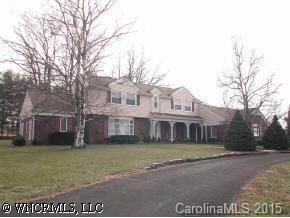 824 Tracy Grove Road, Flat Rock, NC 28731