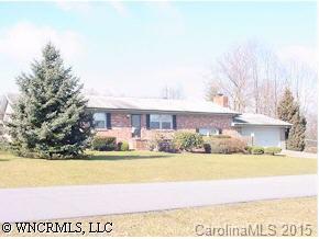 102 Tawn Drive, East Flat Rock, NC 28726