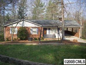 9215 Apache Dr., Hickory, NC 28601