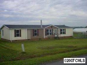 2385 Arrowwood Dr., Hickory, NC 28601