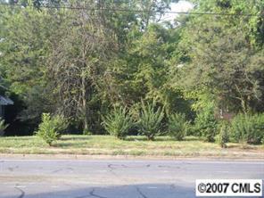 2439 Rozzelles Ferry Rd., Charlotte, NC 28208