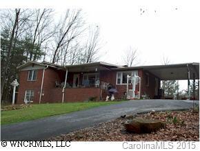 76 Clear Creek Rd., Hendersonville, NC 28792