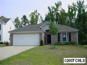 2615 Bridgeville Ln., Charlotte, NC 28262