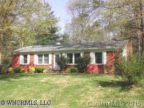 25 Woodhaven Dr., Arden, NC 28704