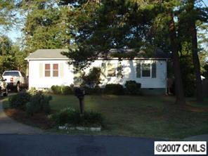 504 Cedar Cir., Rockwell, NC 28138