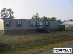 2360 Arrowood Dr., Hickory, NC 28601