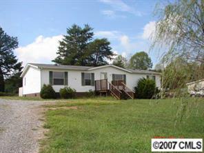 123 Westridge Dr., Statesville, NC 28625