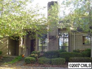 8039 Charter Oak Ln., Charlotte, NC 28226