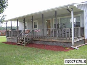 1360 Oak Breeze Dr., Mooresville, NC 28115