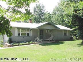 220 Hattie Osteen Road, Tuxedo, NC 28784