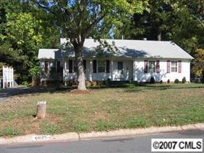 6625 Somersworth Dr., Charlotte, NC 28215