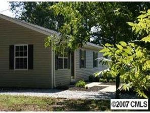 514 Watkins St., Rockwell, NC 28138