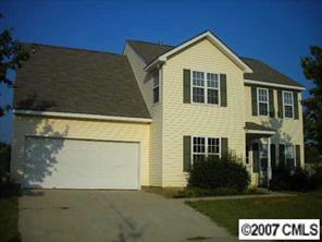 2911 Fairglen Rd., Charlotte, NC 28269