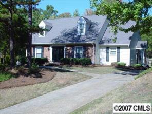 818 Conestoga Dr., Charlotte, NC 28270