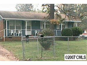 2427 Danforth Ln., Charlotte, NC 28208