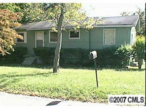 2435 Elmin St., Charlotte, NC 28208
