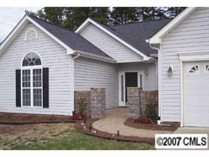 7700 Cotswold Ct., Charlotte, NC 28213