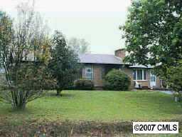 193 Bevis St., Statesville, NC 28677