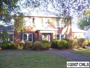 216 N High St., Lincolnton, NC 28092