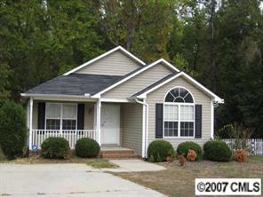 1649 Barbara Ann Cir., Kannapolis, NC 28083