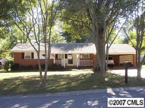 2306 Woodlawn St., Kannapolis, NC 28083