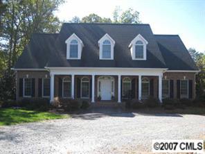 421 Richards Ln., Mooresville, NC 28115