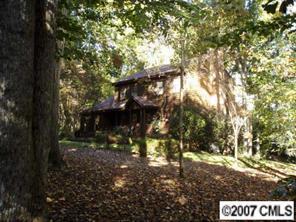 10733 East Lake Rd., Charlotte, NC 28215