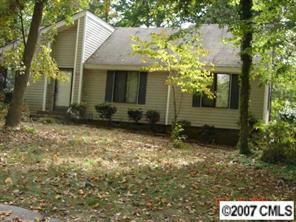 5029 Brooktree Dr., Charlotte, NC 28208