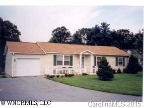 112 Sharon's Way, East Flat Rock, NC 28726