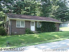 285 Cosmos Drive, Hendersonville, NC 28791