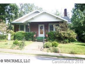 531 Third Avenue West, Hendersonville, NC 28739