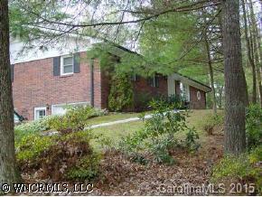 176 Surry Lane, Hendersonville, NC 28791
