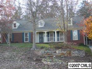 313 Foxfield Ln., Matthews, NC 28105