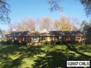 402 Club Dr., Salisbury, NC 28144