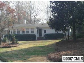 1153 Willhaven Dr., Charlotte, NC 28211